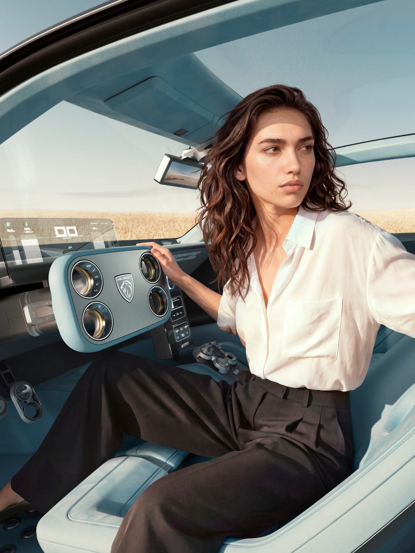 PEUGEOT RCZ Vision met innovatieve Hypersquare®-stuurbediening