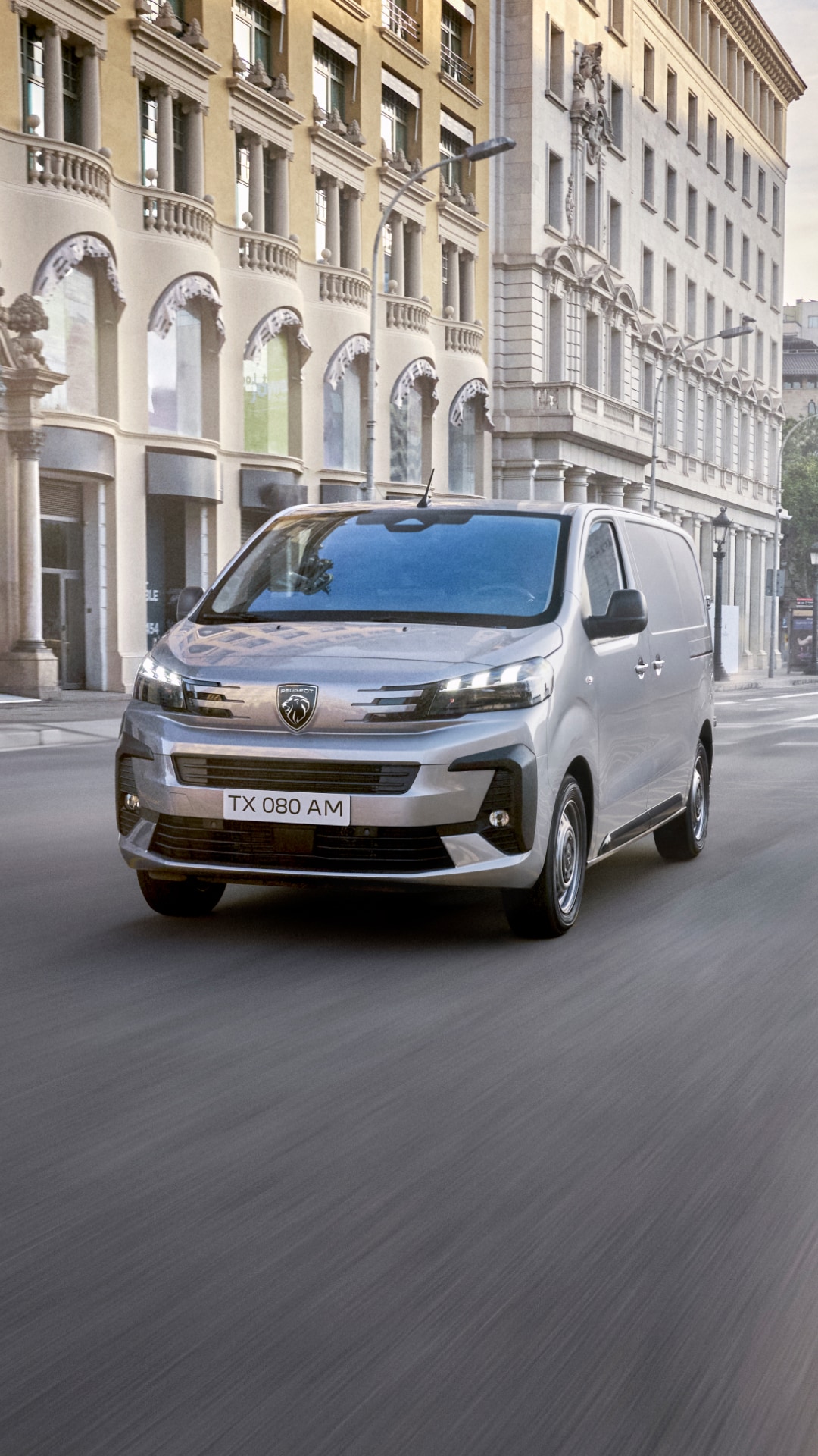 PEUGEOT EXPERT vooraanzicht