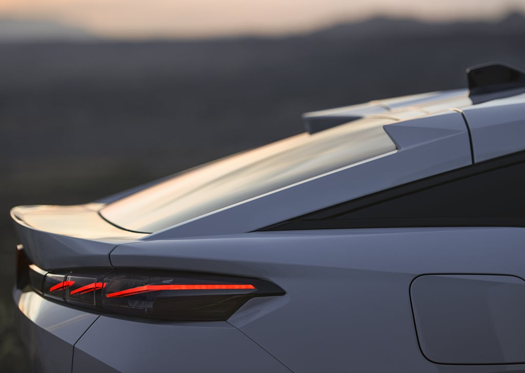 Achterzijde design PEUGEOT E-408