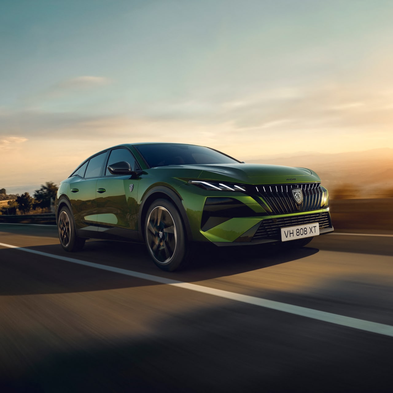 Voorzijde van de nieuwe PEUGEOT E-408