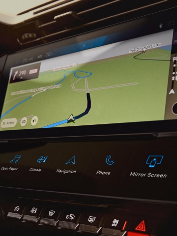 Nieuwe PEUGEOT E-408 connected navigation