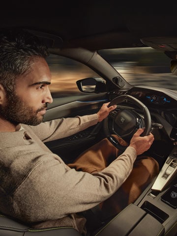 Nieuwe PEUGEOT E-408 stoelen