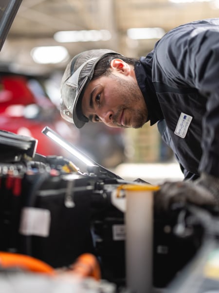 Technici getraind volgens de PEUGEOT‑standaarden