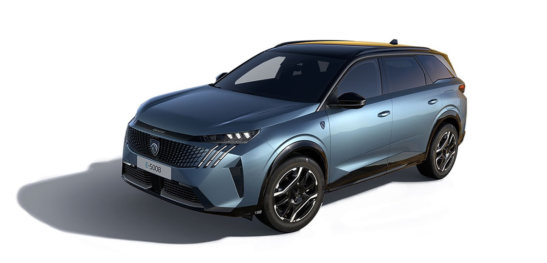 PEUGEOT E-5008 GT
